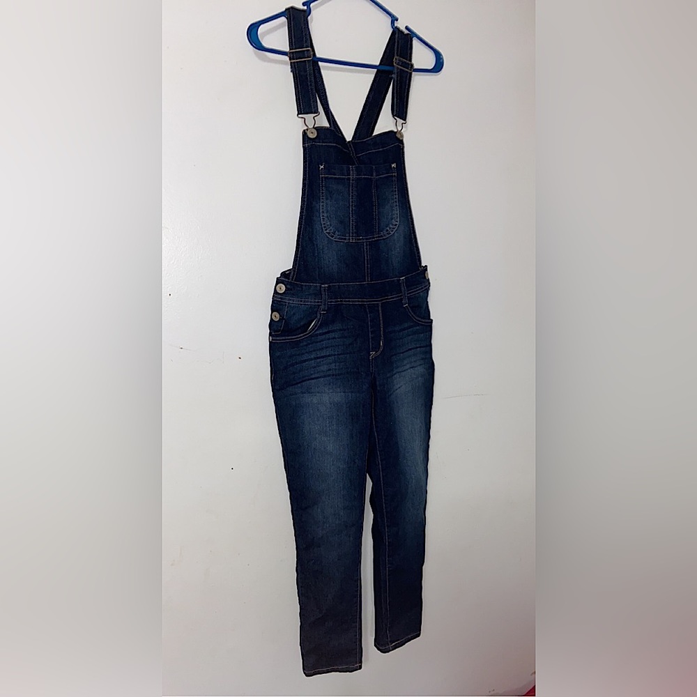 Wallflower denim dark wash overalls!